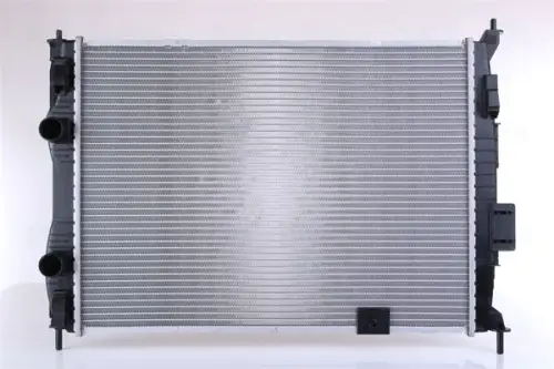 Radiateur NISSENS 67364)