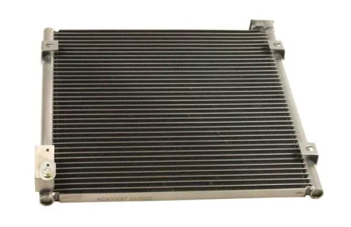 Condensor, airconditioning MAXGEAR AC830097)