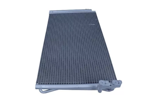 Condensor, airconditioning MAXGEAR AC819073)