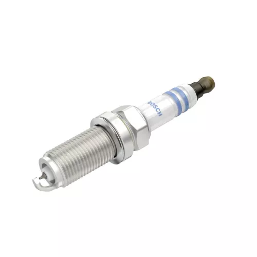 Spark Plug BOSCH 0 242 240 715)