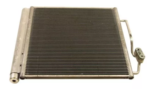 Condensor, airconditioning MAXGEAR AC827373)