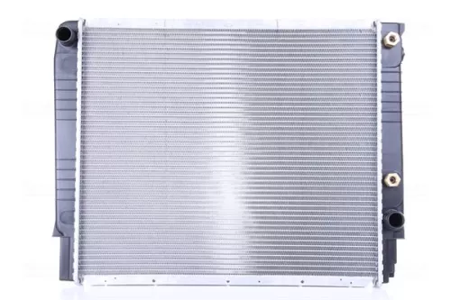 Radiator, motorkoeling NISSENS 65530A)