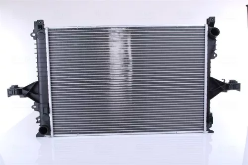 Radiator, motorkoeling NISSENS 65557A)