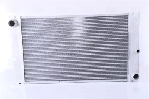 Radiator, motorkoeling NISSENS 60762)