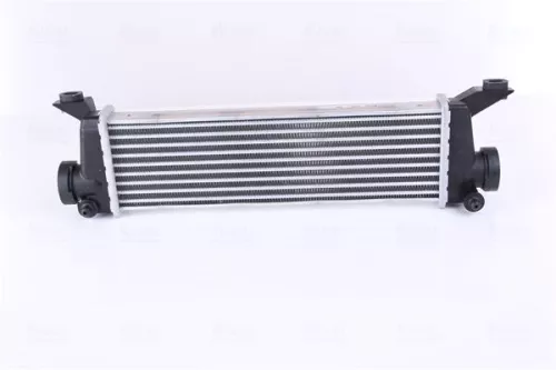 Charge Air Cooler NISSENS 96782)