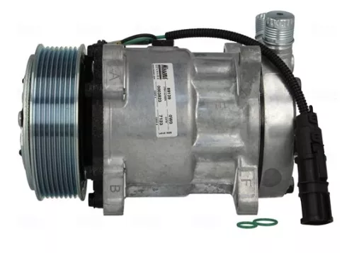 Compressor, airconditioning NISSENS 89139)