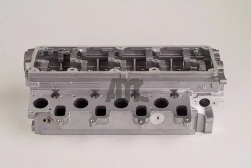 Cylinder Head AMC 908826)