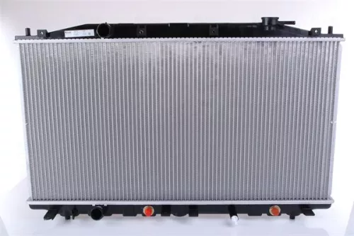 Radiator, motorkoeling NISSENS 68138)