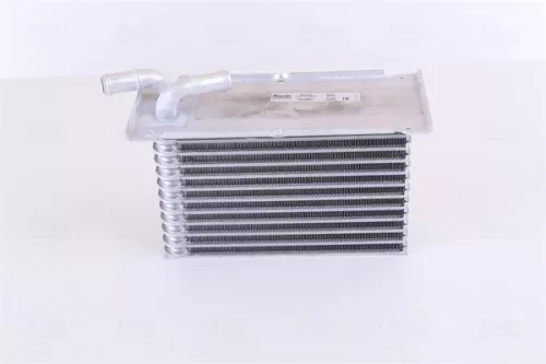 Charge Air Cooler NISSENS 96470)