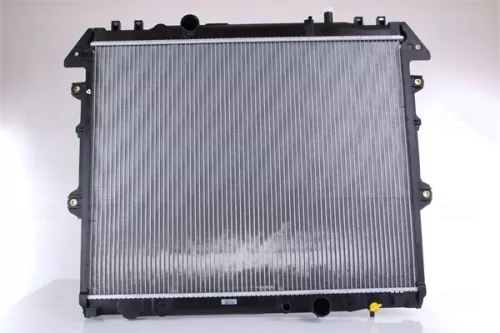 Radiator, motorkoeling NISSENS 646939)