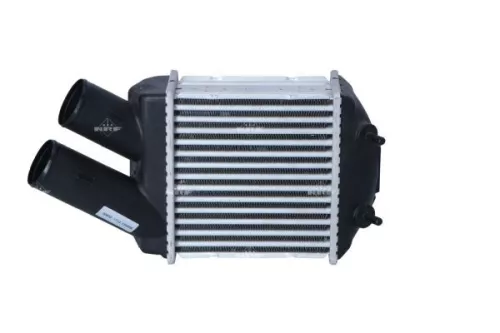 Charge Air Cooler NRF 30832)