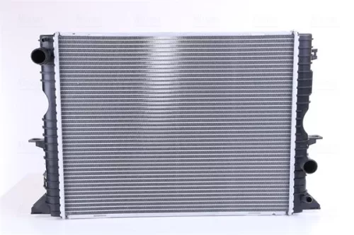 Radiator, motorkoeling NISSENS 64311A)