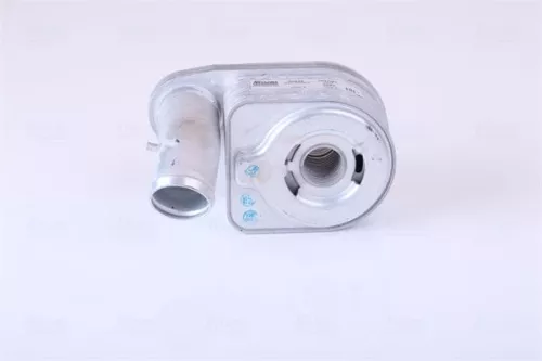 Oil Cooler, engine oil NISSENS 90888)