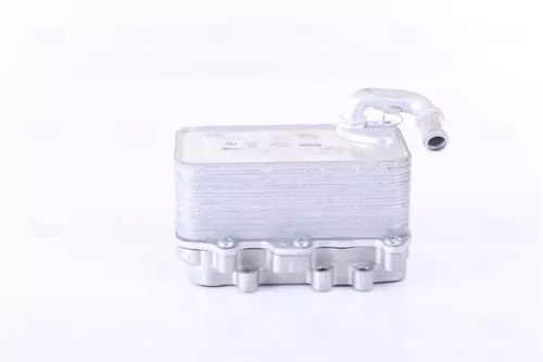 Oil Cooler, engine oil NISSENS 91100)