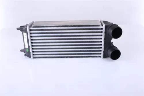 Charge Air Cooler NISSENS 96553)