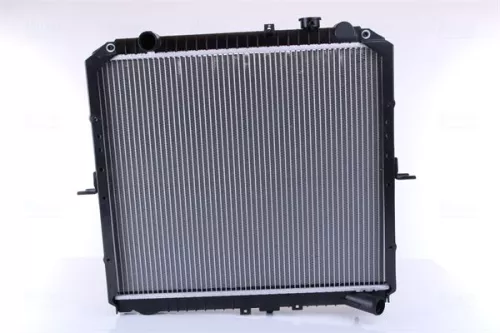 Radiator, motorkoeling NISSENS 66622)