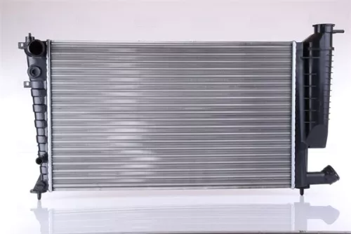 Radiator, motorkoeling NISSENS 61317A)