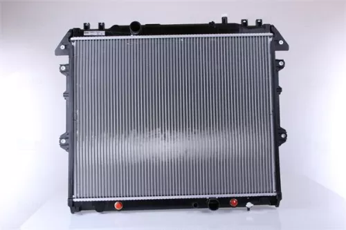Radiator, motorkoeling NISSENS 646897)