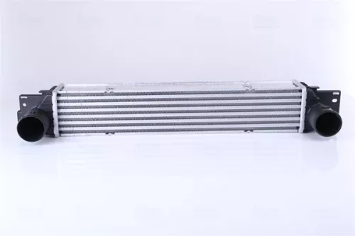 Laadluchtkoeler NISSENS 96411)